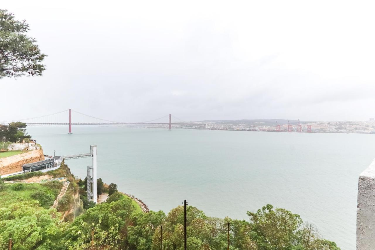 Vita Portucale ! Cacilhas River View Almada Eksteriør bilde